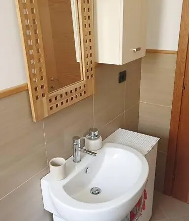 Apartment Carlo's Lf2.18-sanremo Garibaldi-oasi In Centro Sanremo